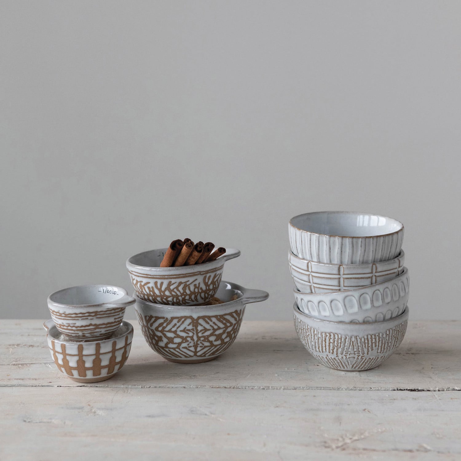 Classic Stoneware Measuring Cups Set