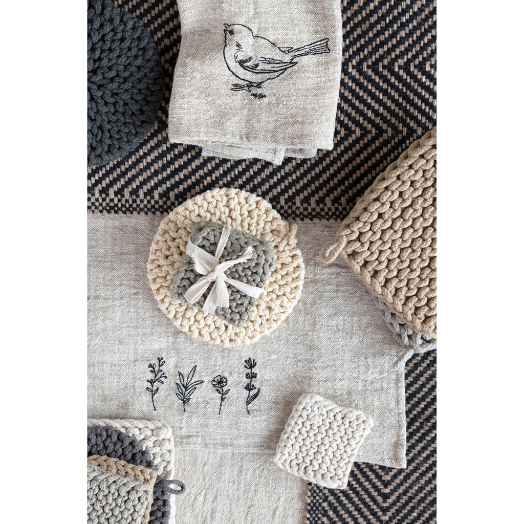 Hand-Crocheted Cotton Pot Holder — Backyard Farmer