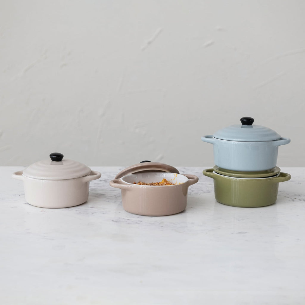 Petite Stoneware Baker with Lid