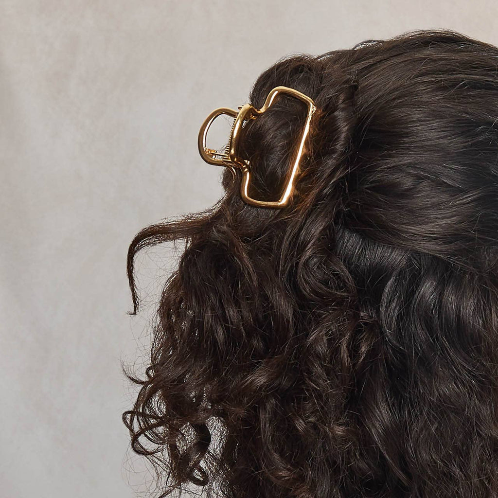 Kitsch Metal Medium Puffy Claw Clip — Gold