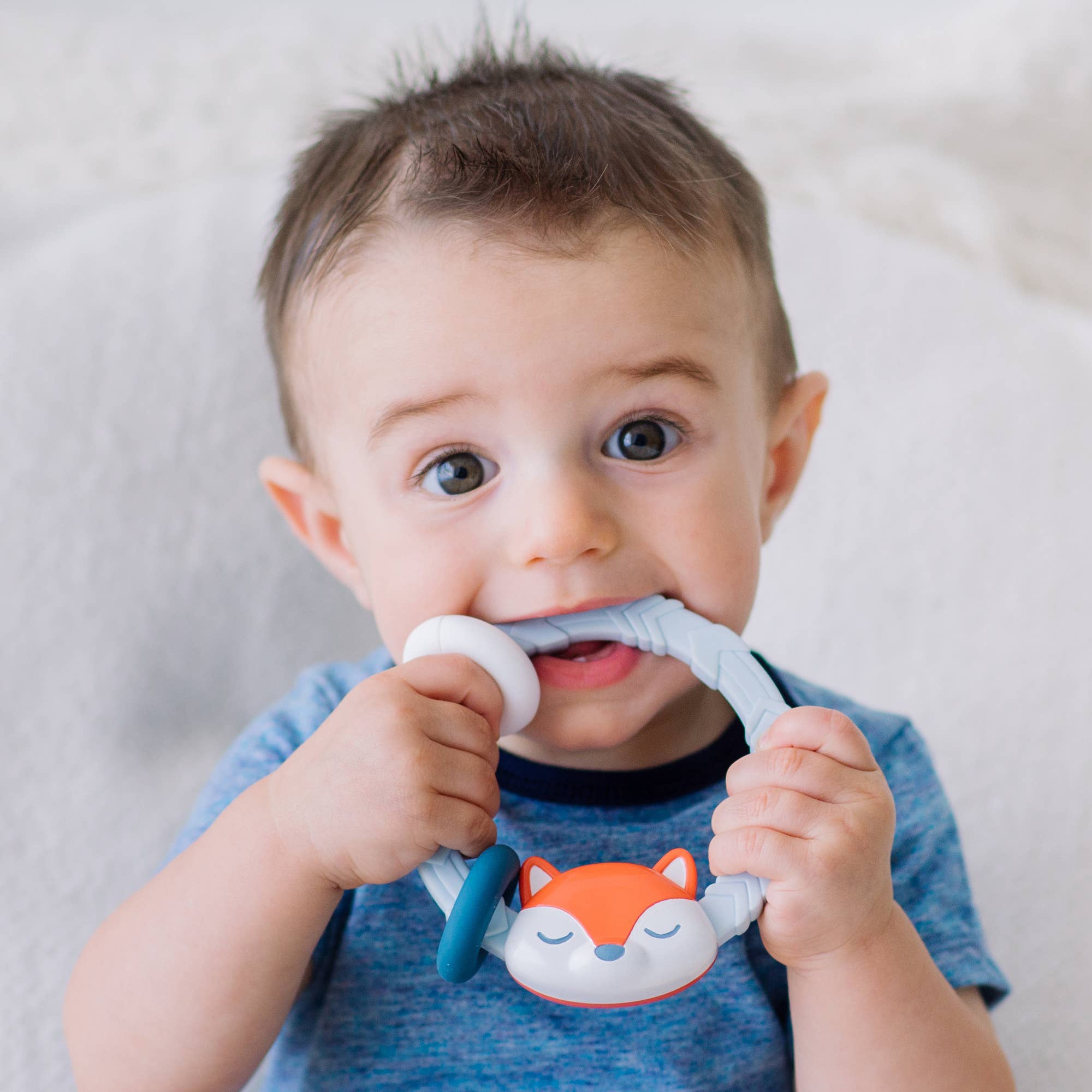 Itzy Ritzy Silicone Rattle Teether