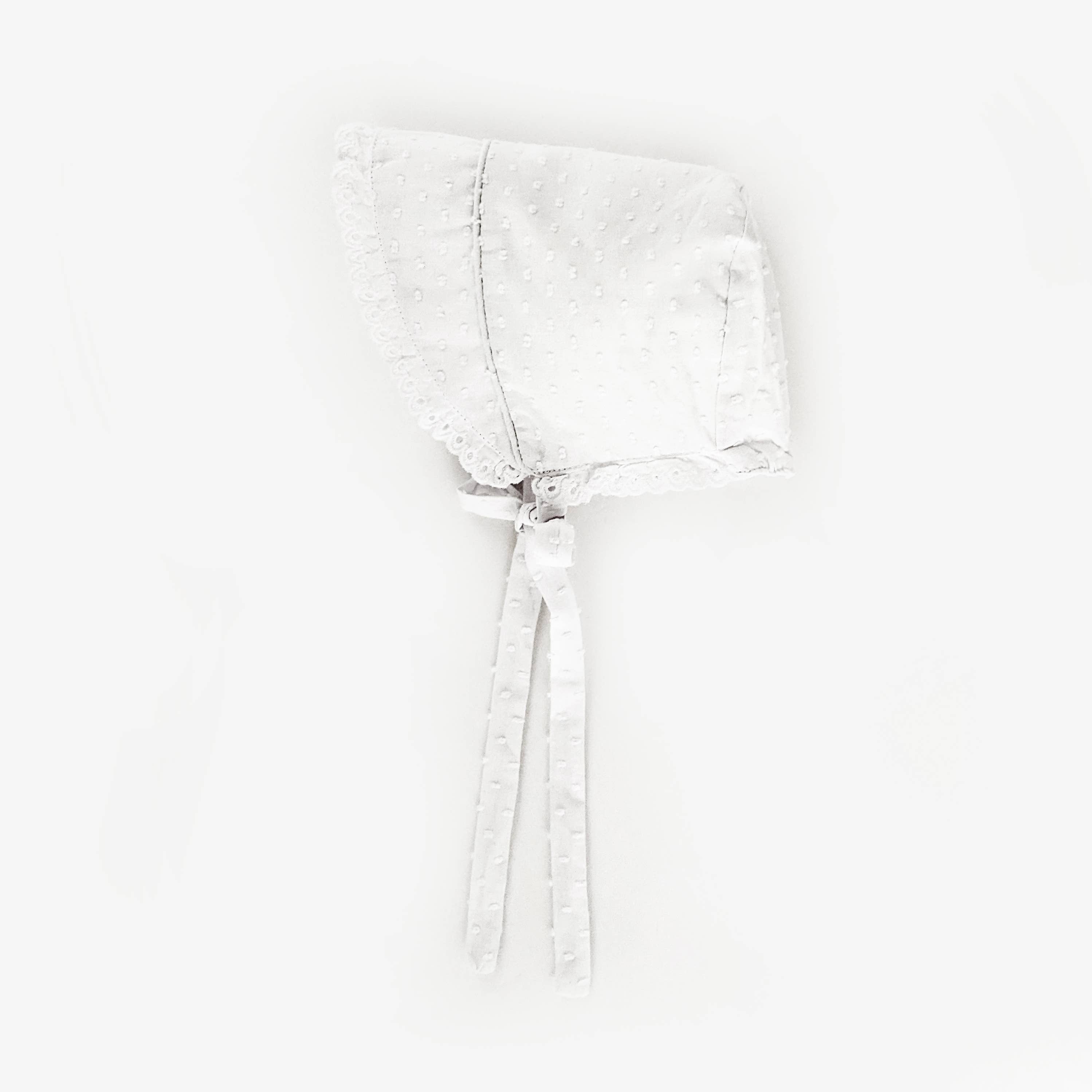 Huggalugs Clip Dot Bonnet