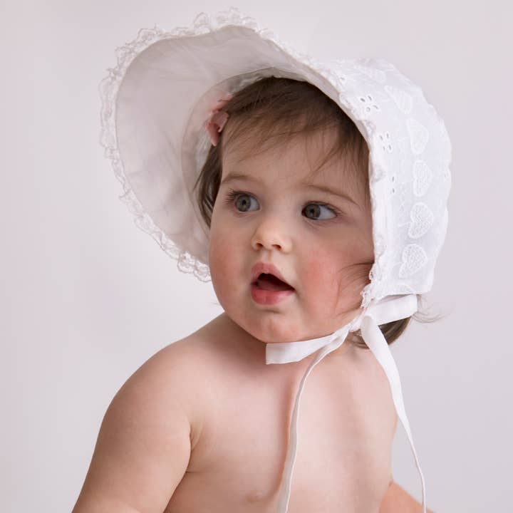Huggalugs Heart Eyelet Sunbonnet