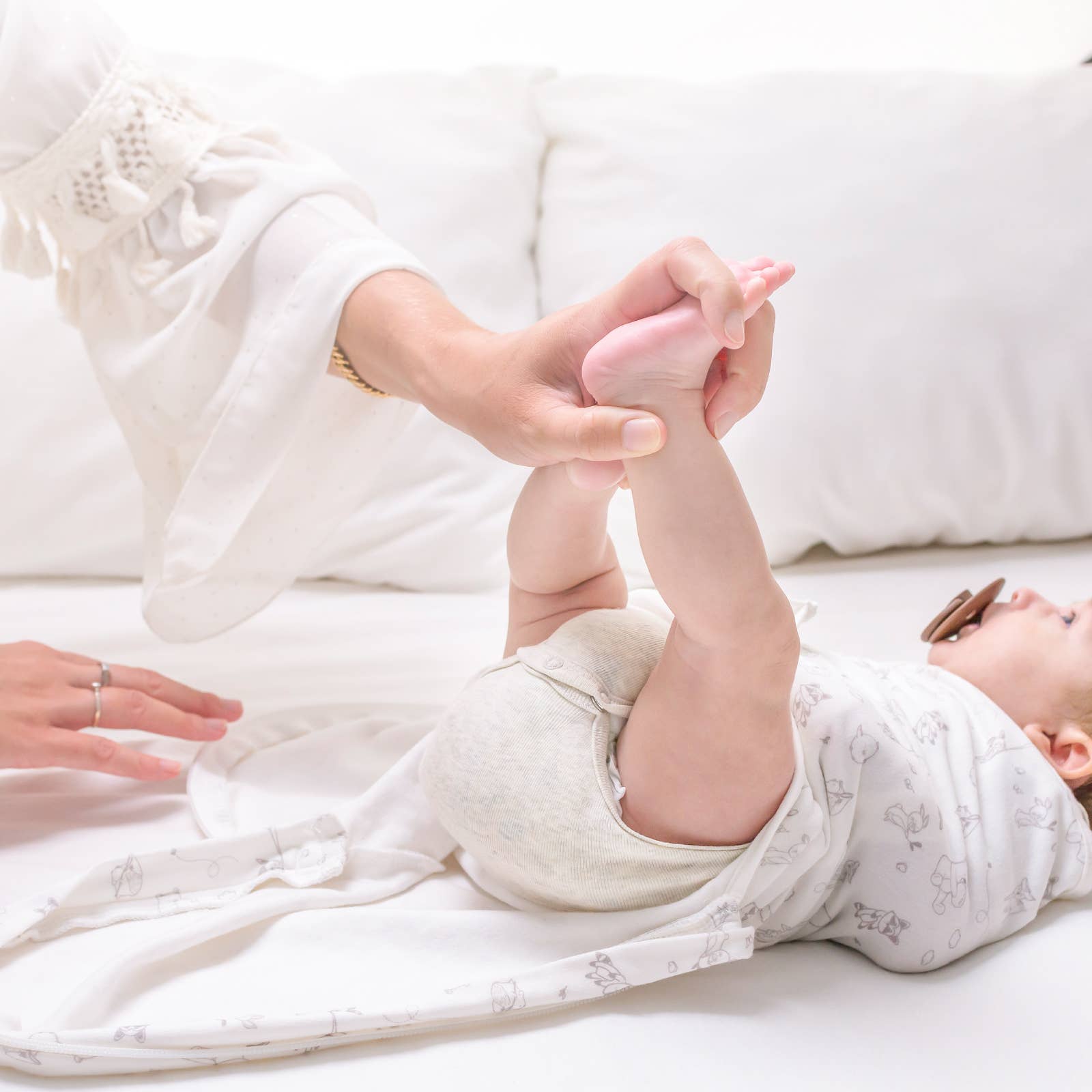 KeaBabies Soothe Zippy Swaddle Sacks — Aspire (3-Pack, 0-3 Months)