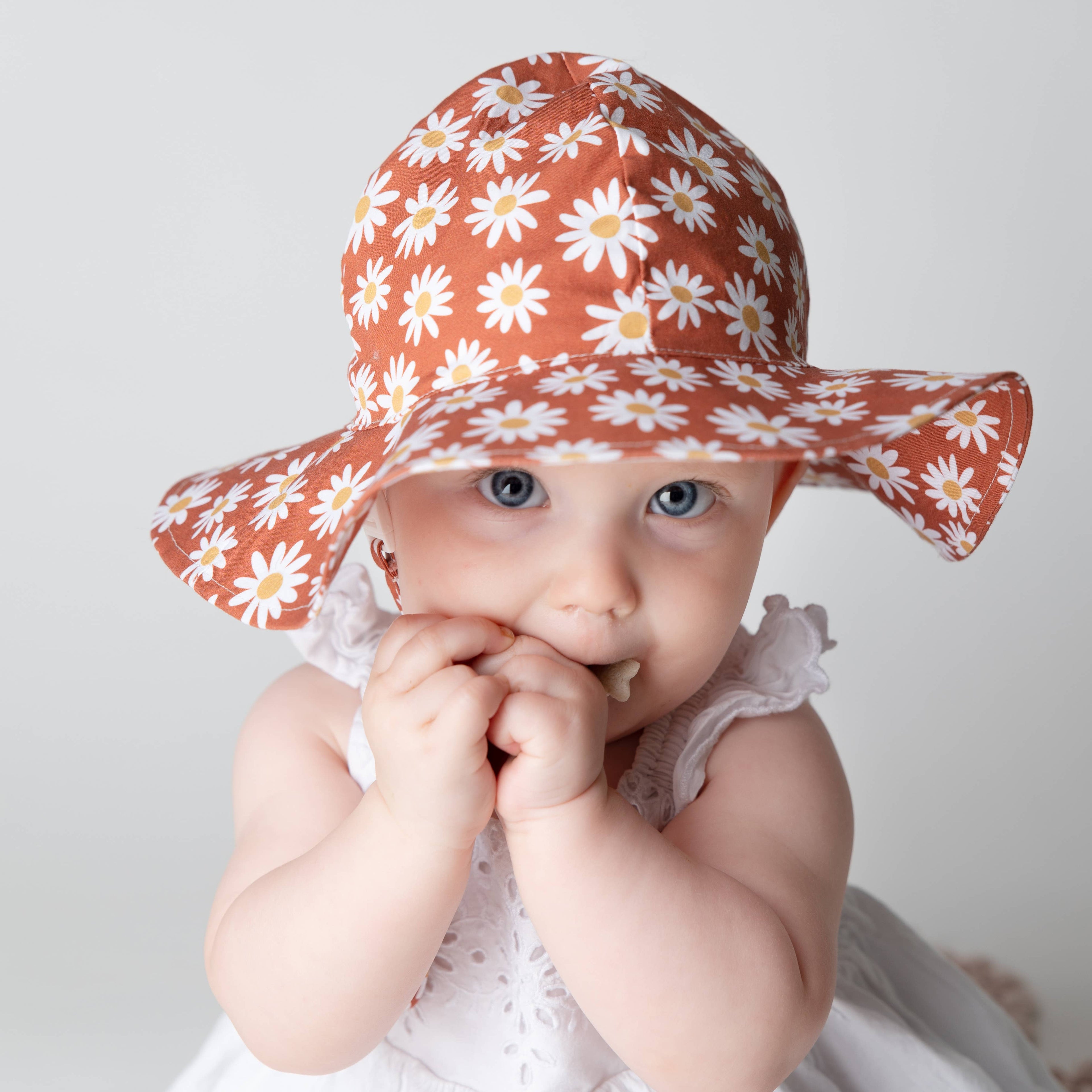 Huggalugs Ginger Daisy Sun Hat — UPF 50+