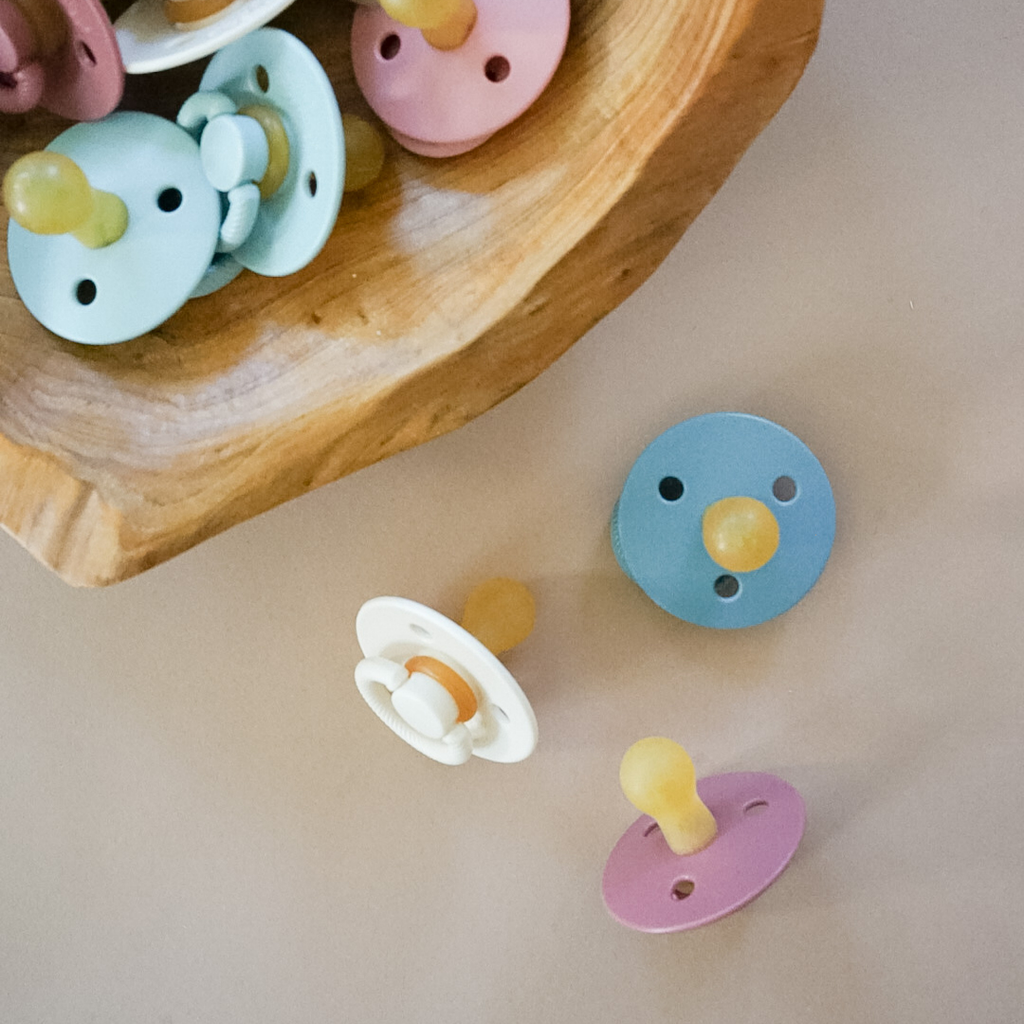 Itzy Ritzy Soother Natural Rubber Pacifier Set