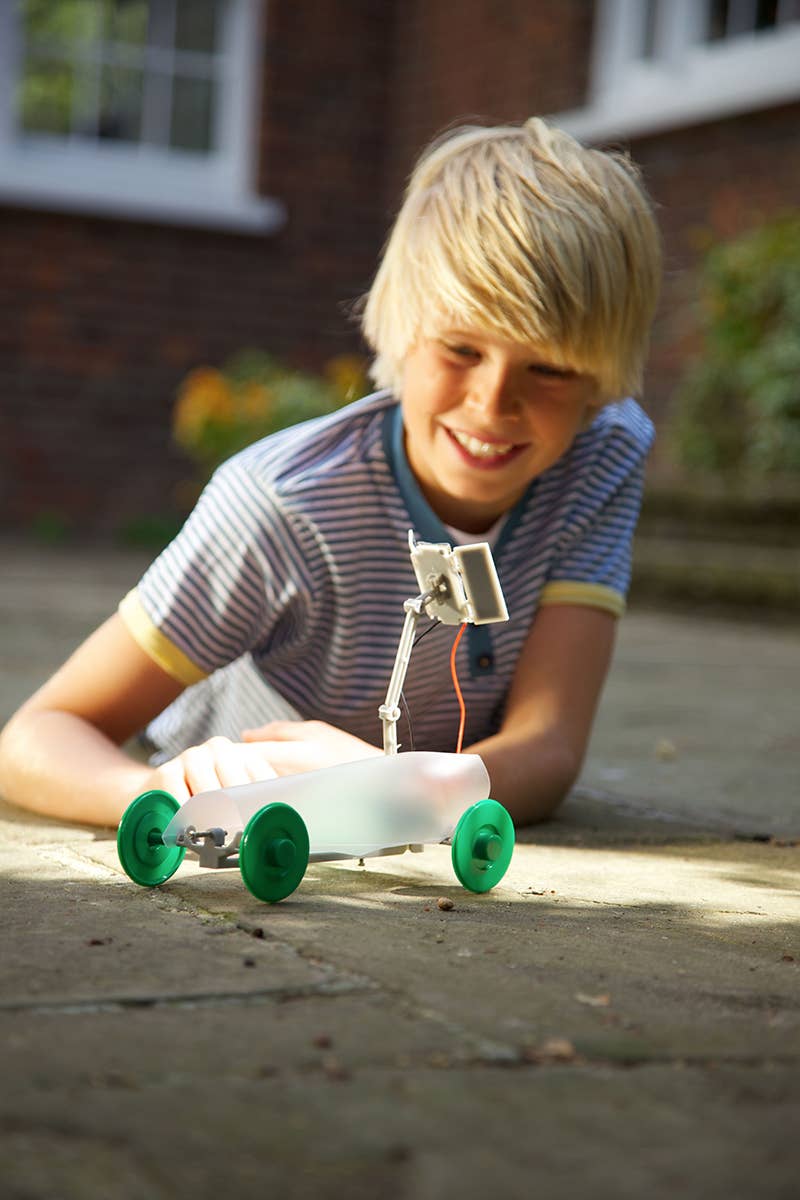 Toysmith 4M Solar Rover Robot