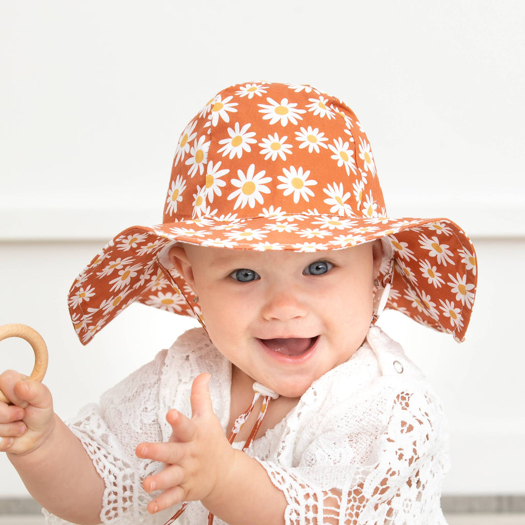 Huggalugs Ginger Daisy Sun Hat — UPF 50+