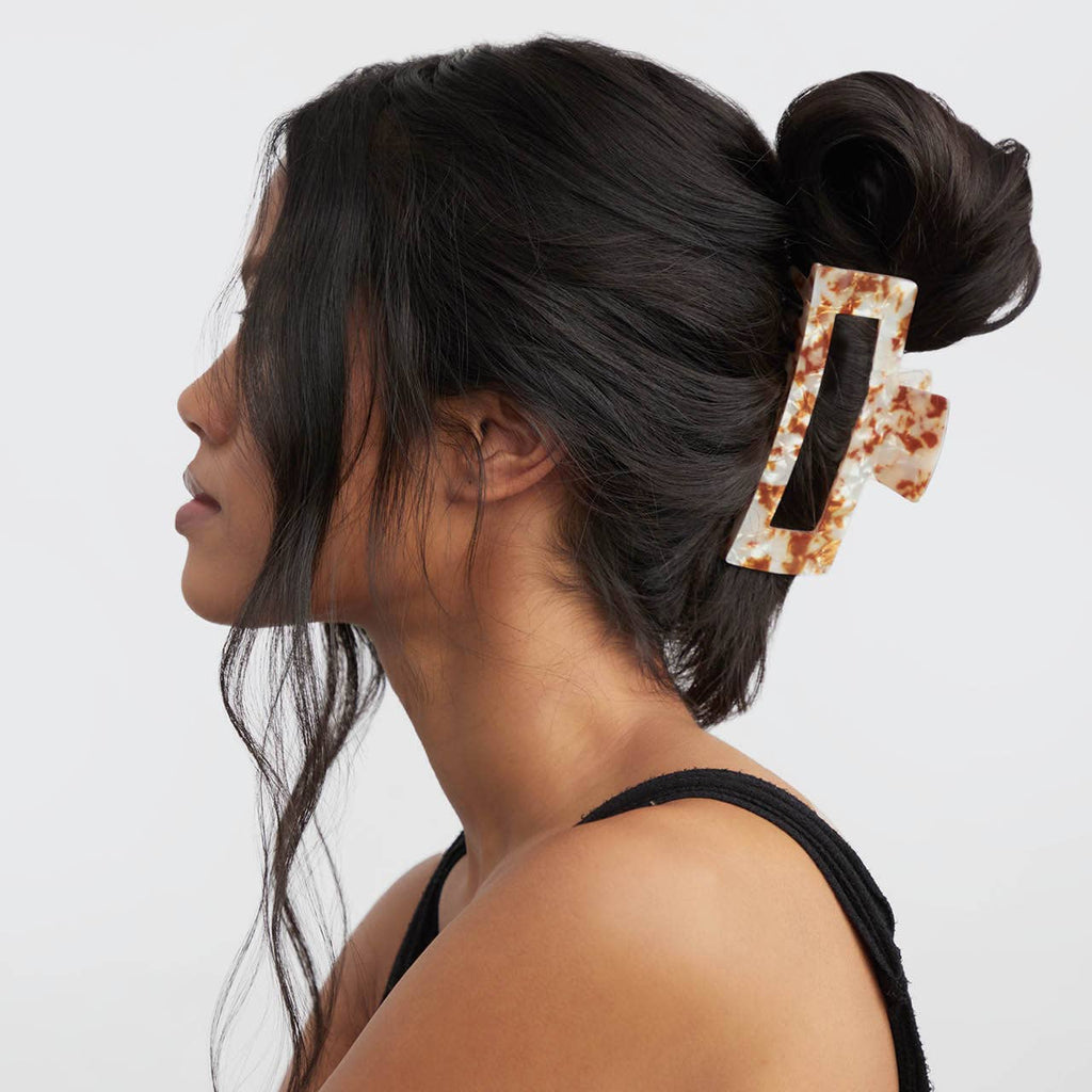 Kitsch Jumbo Claw Clip — Brown