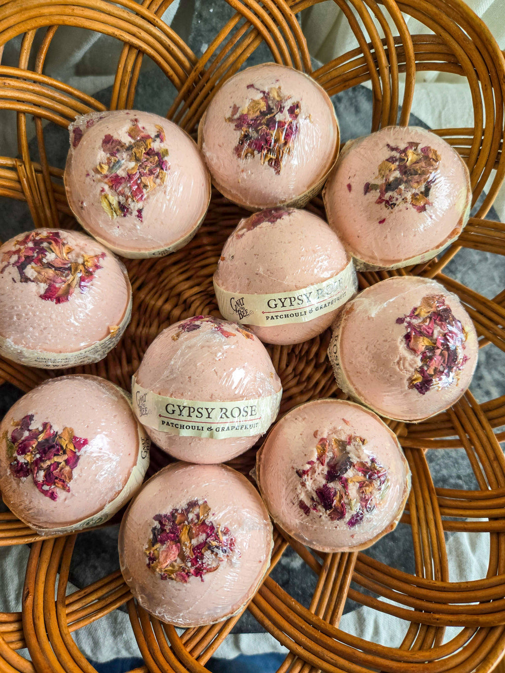 Gnat and Bee Gypsy Rose Natural Bath Bomb