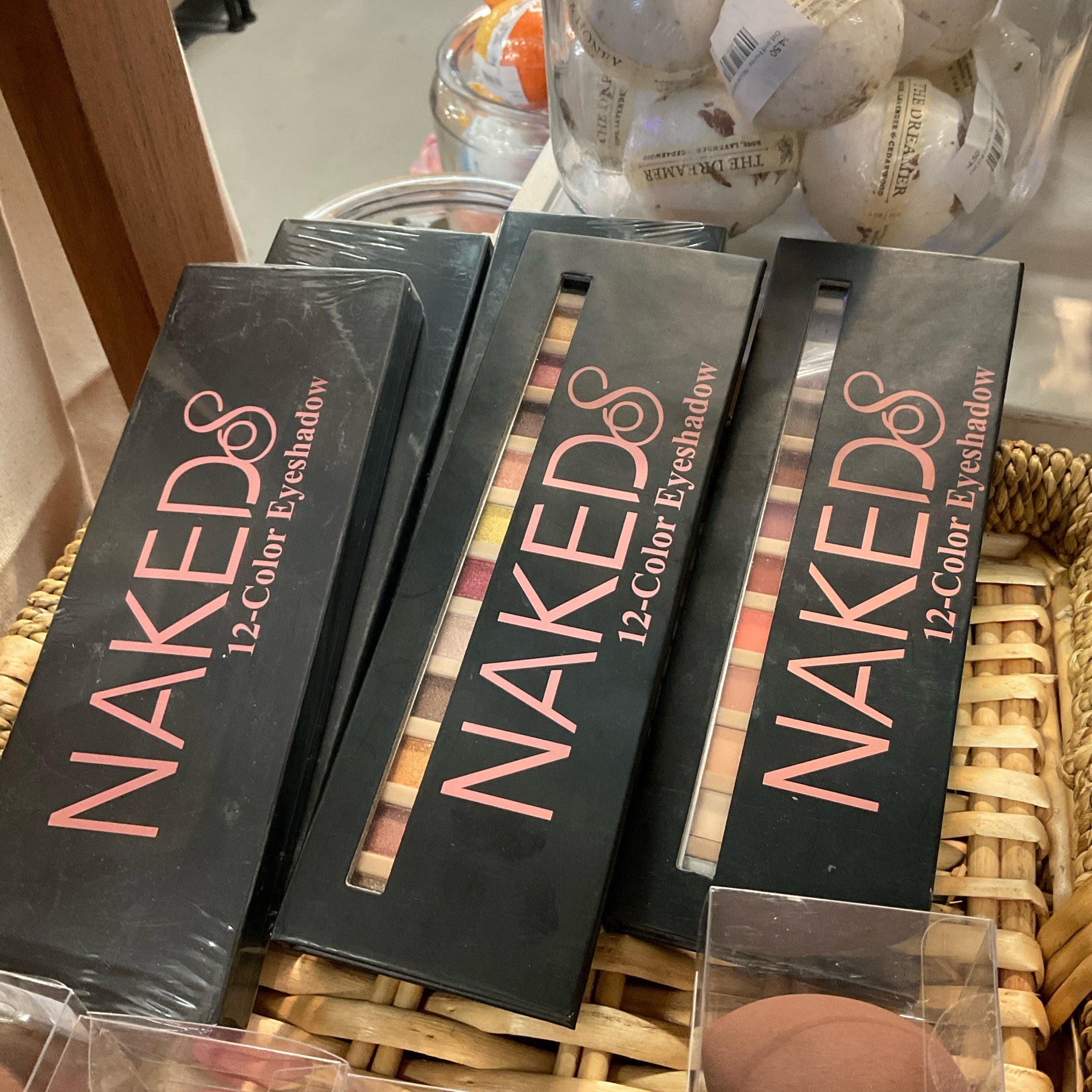 Neutral Eyeshadow Palette with Matte & Shimmer