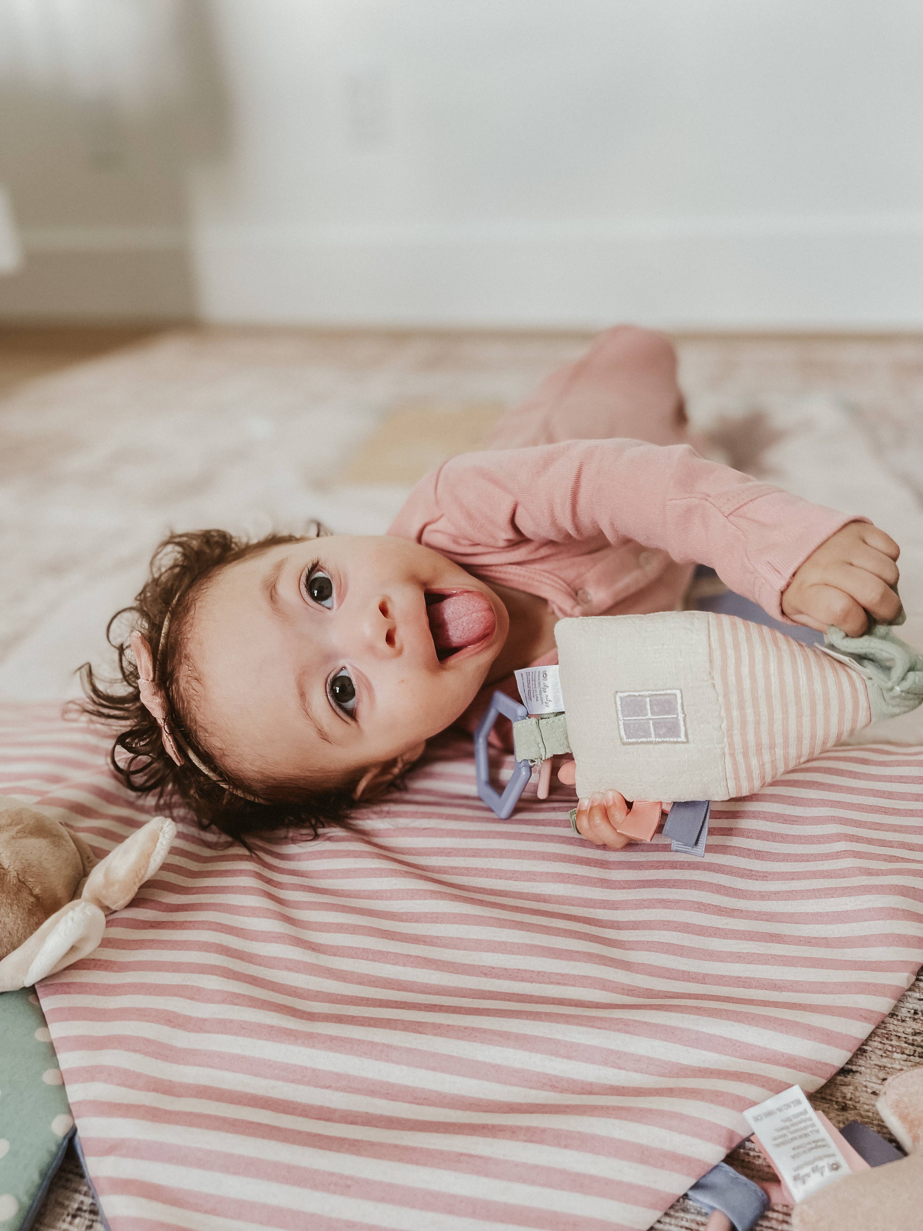 Itzy Ritzy Bitzy Bespoke Ritzy Jingle Travel Toy