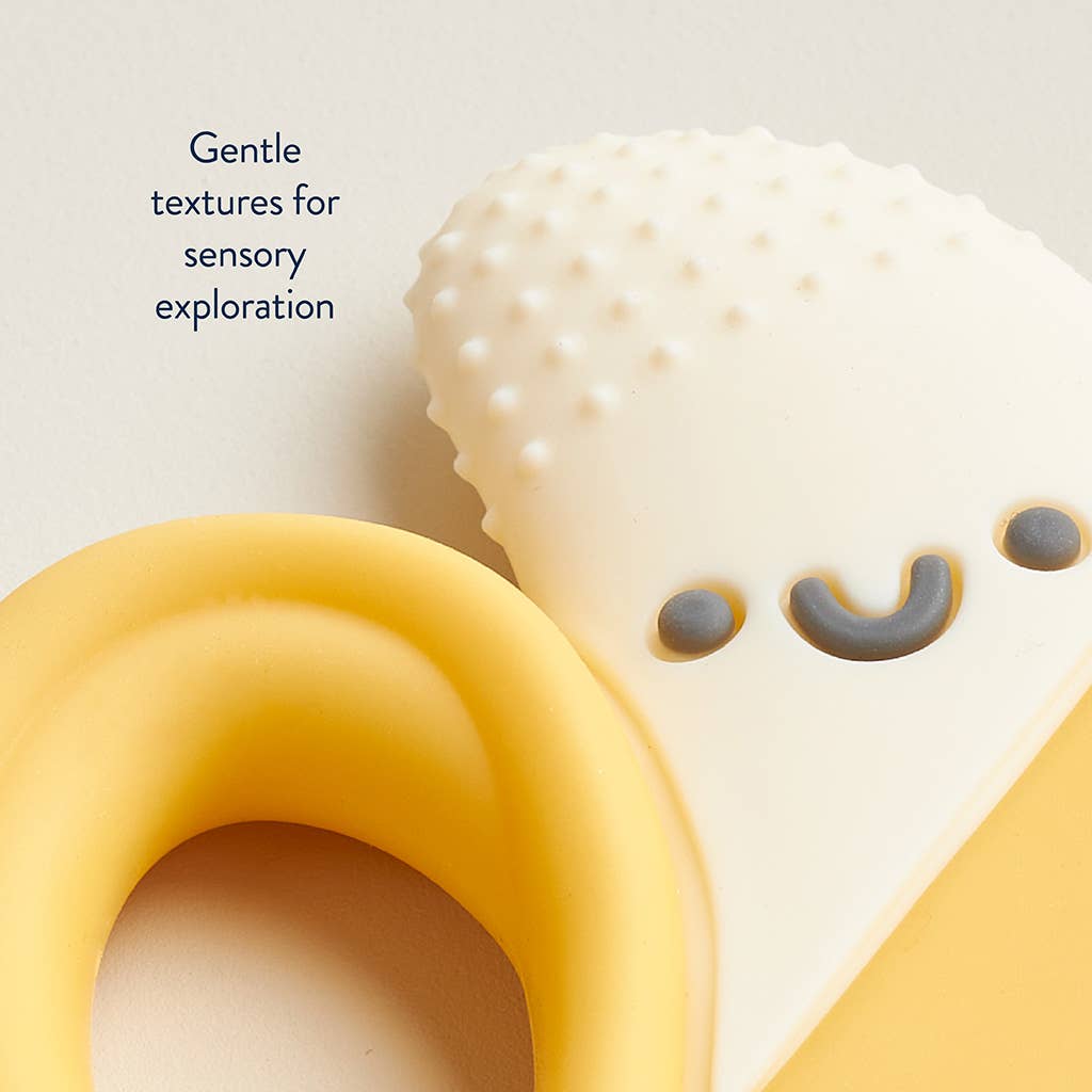 Itzy Ritzy Banana Chew Crew Teether