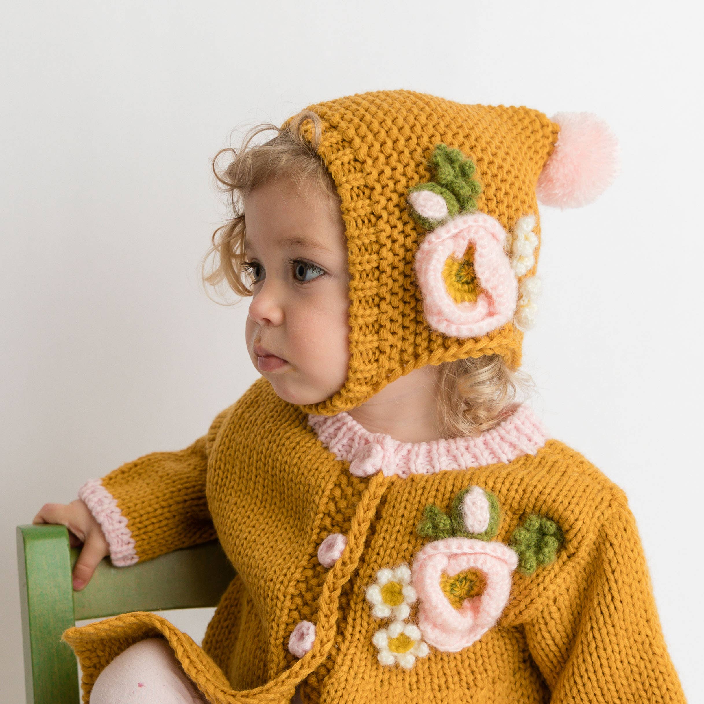Huggalugs Gold Poppy Bonnet