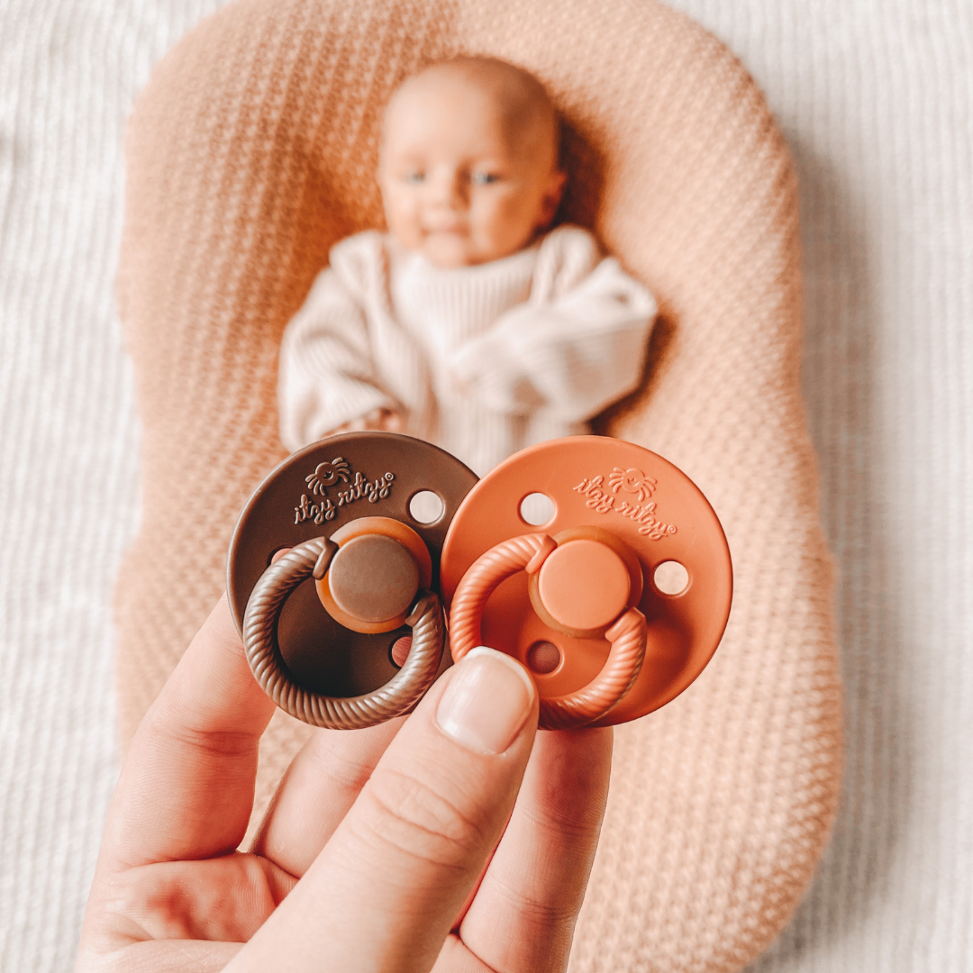 Itzy Ritzy Soother Natural Rubber Pacifier Set