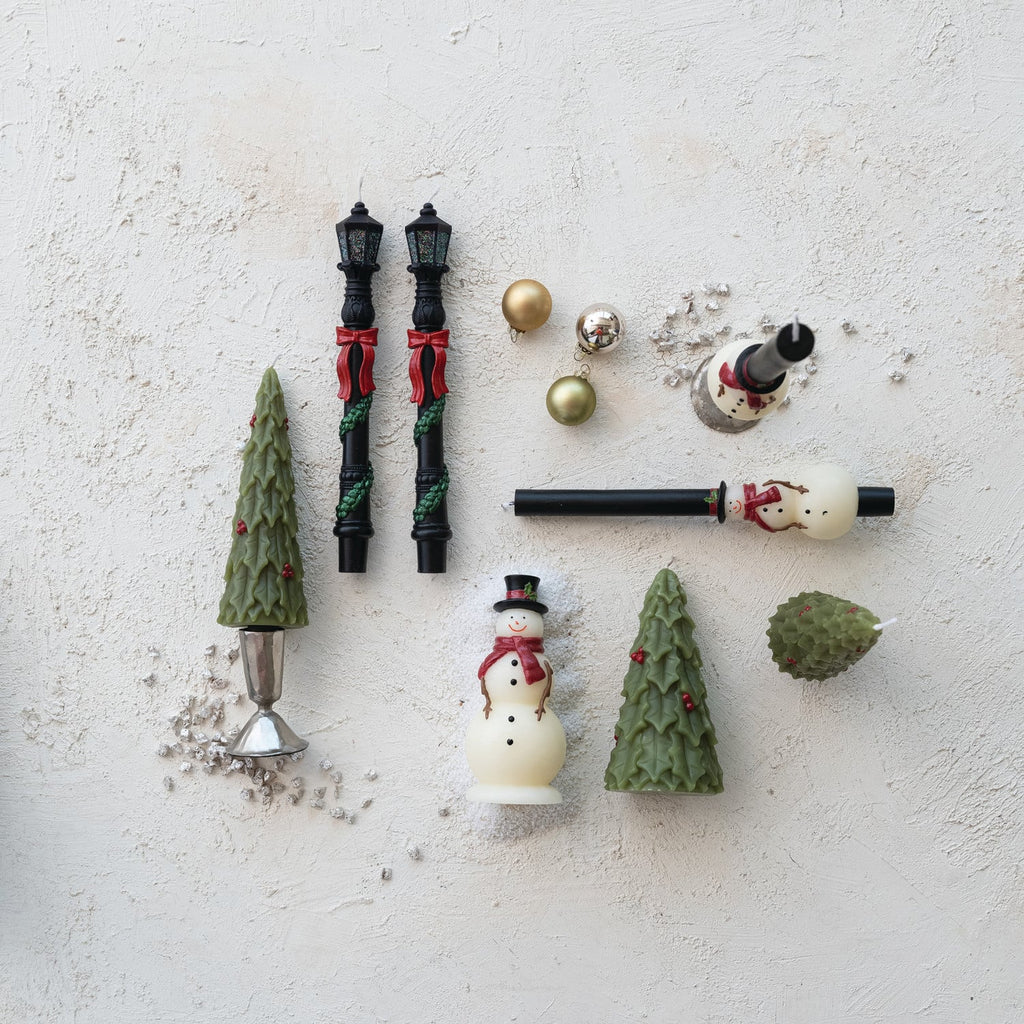 Lamp Post Taper Candles with Festive Garland