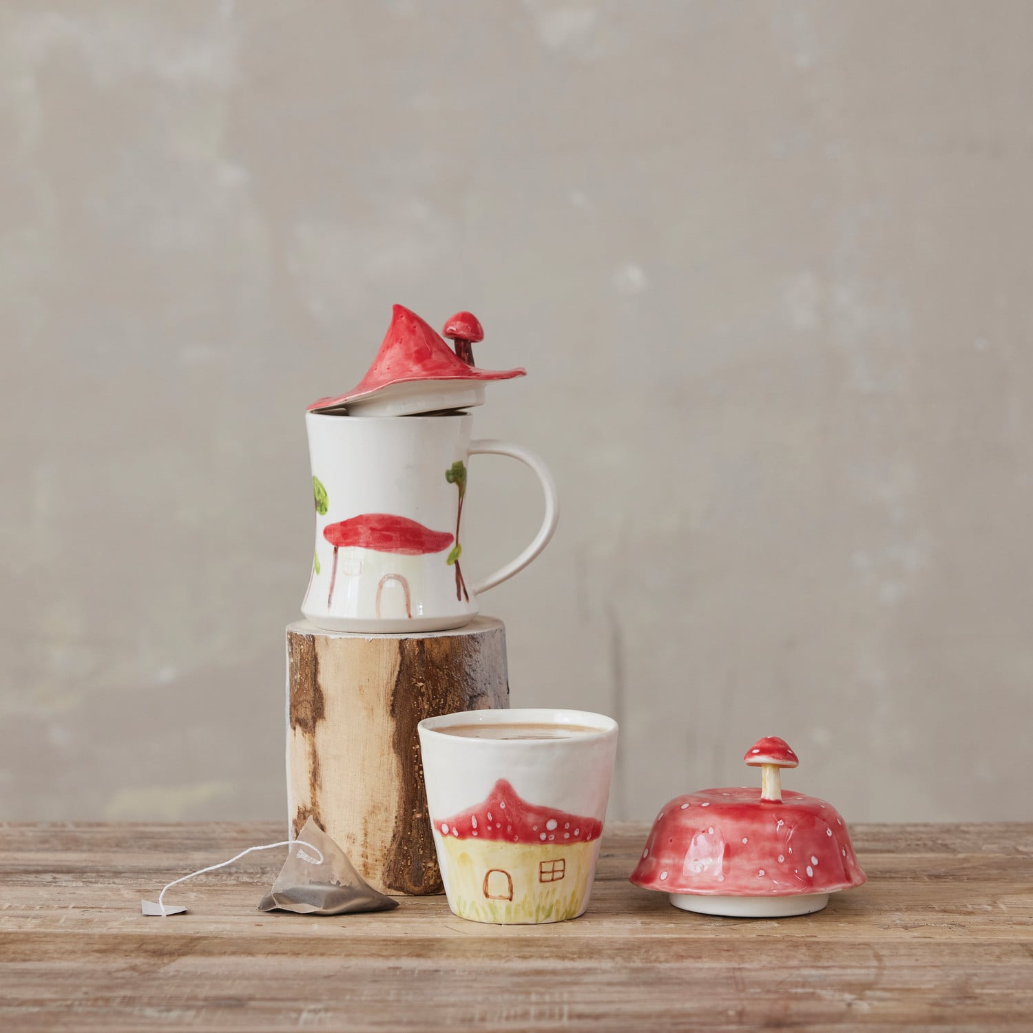 Mushroom Stoneware Mug with Lid